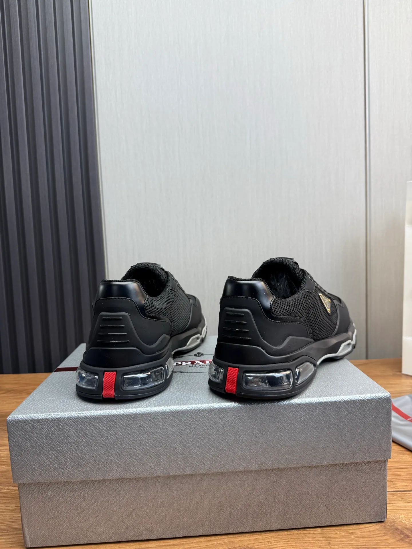 Men's shoes 💰660💰 [PRADA] Men's shoes are popular in the counter, high-quality shipments ✔️Official website synchronization, original imported cowhide with comfortable mesh + cowhide lining, 1⃣️:1⃣️reproduction, original factory air-cushioned original sole, 38-45